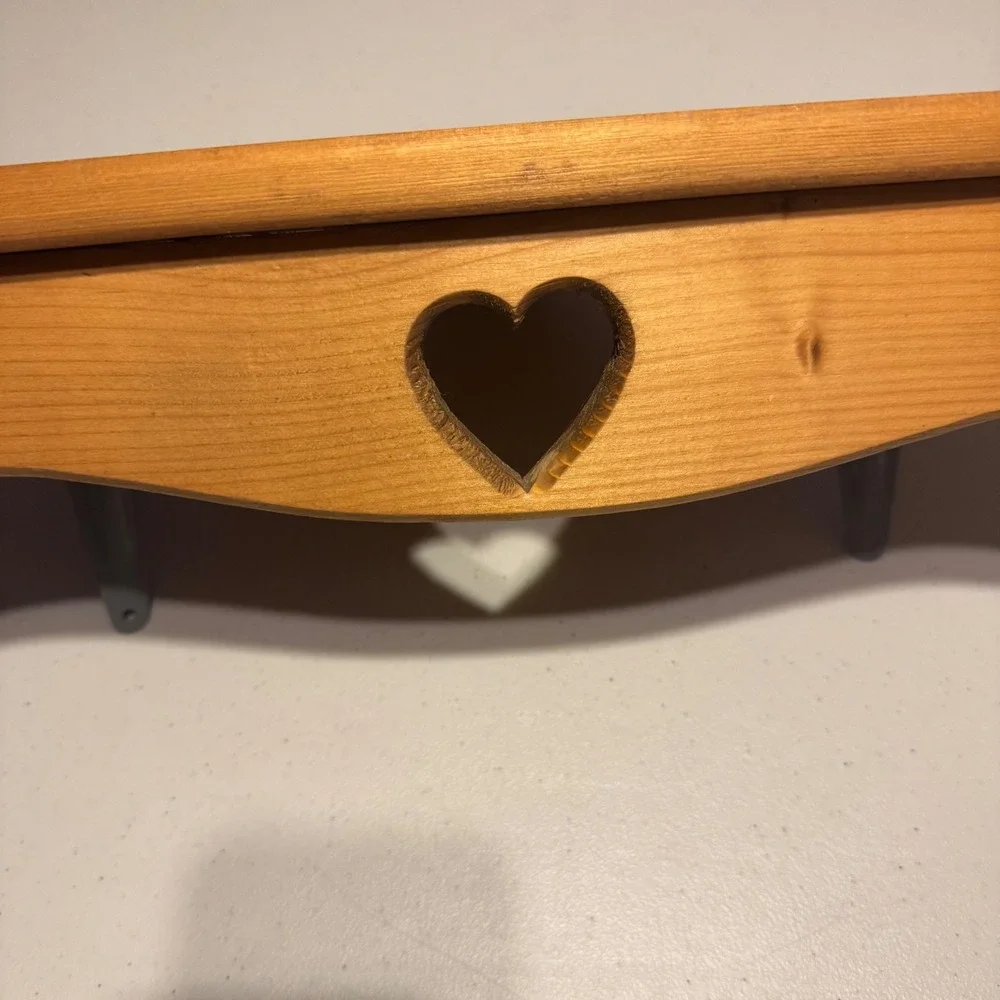 Vintage Country Cottage Core Heart Cutout Corner Shelf Wood‎ Wall Hanging 20